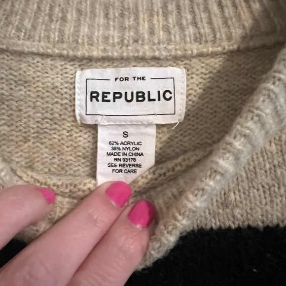 For The Republic Cream Black Stripe Sweater Size Small - Picture 4 of 4